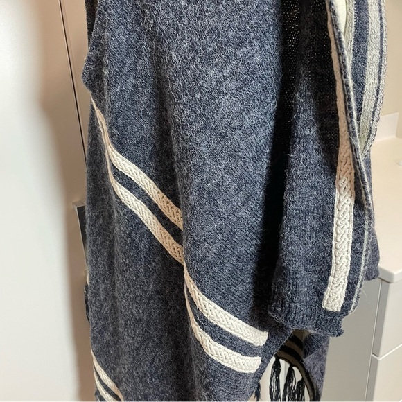 Anthropology Paper Crane Ethereal Wrap Vest Sleeveless Blue Taupe Reversible - Picture 3 of 8